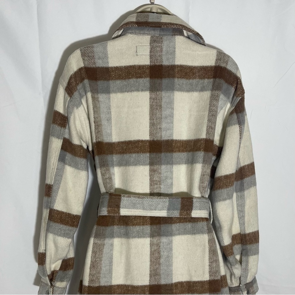 BlankNYC Plaid Belted Shirt Jacket - Picture 6 of 10